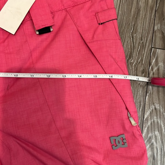 DC Exotek 5K Series Snowboard Ski pants- Pink Size medium. - Picture 7 of 7